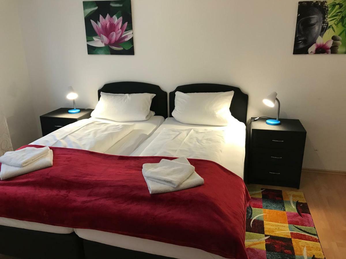 שווצינגן Hotel Berlin מראה חיצוני תמונה