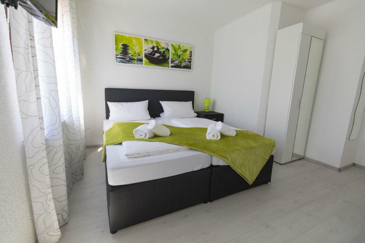 שווצינגן Hotel Berlin מראה חיצוני תמונה